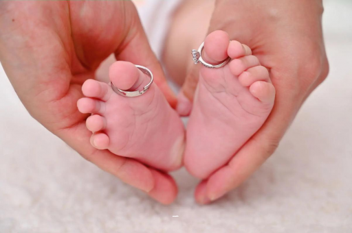 巴彦淖尔孕妇肚子隐隐作痛